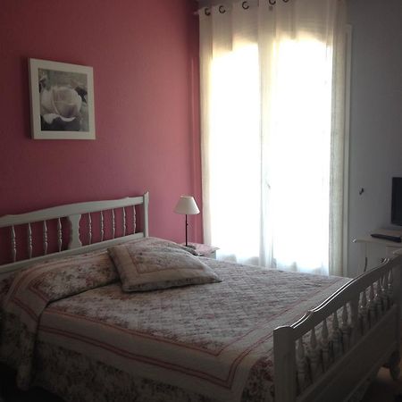 Bed and Breakfast Logis Du Comte Сюз-ла-Русс Экстерьер фото